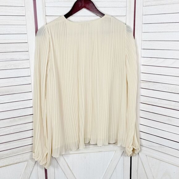 H&M Pleated Billow Sleeve Chiffon Tie Neck Swing Blouse Cream Medium - Picture 10 of 14
